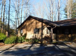 27 Unity Ct, Etowah, NC 28729