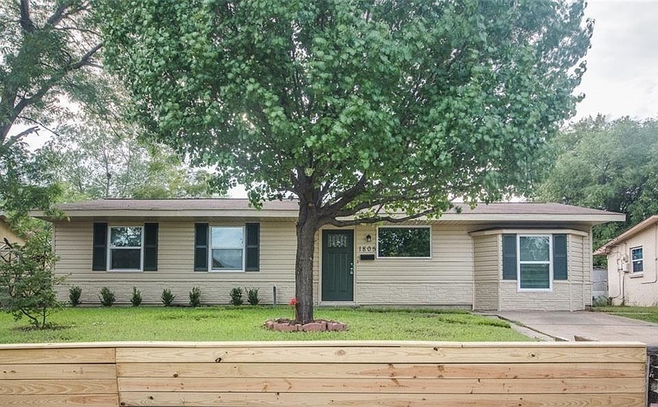 1st image of 1805 Burke Dr