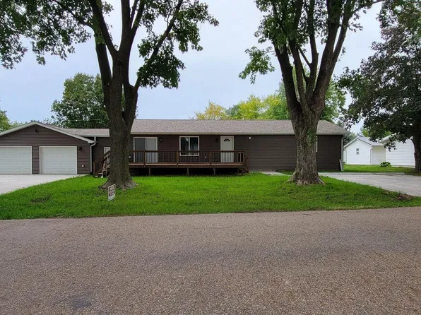 308 W Ash St, Winfield, IA 52659
