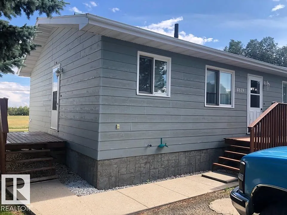 2 bed, 2.0 bath, 1039 sqft, $1,500 — Photo 2