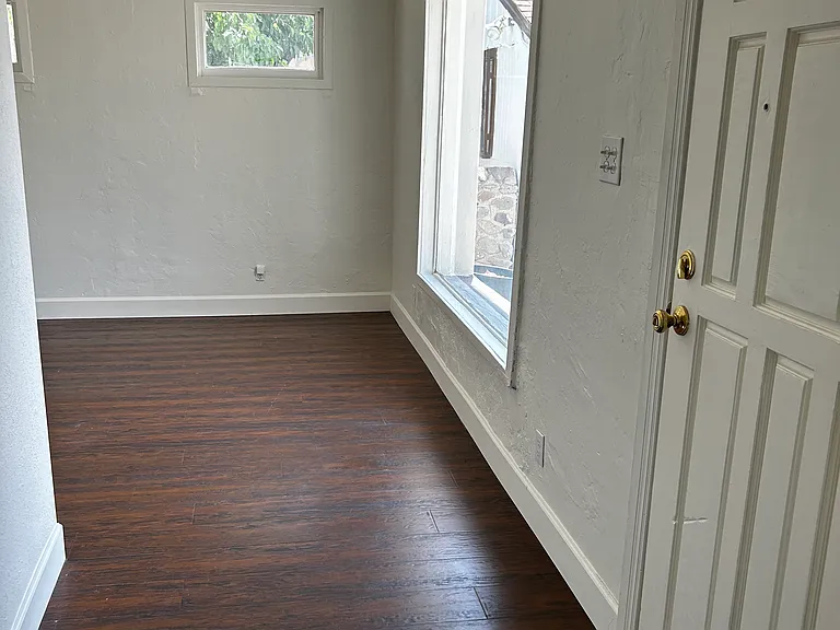 4406 La Luz Ave — Photo 42
