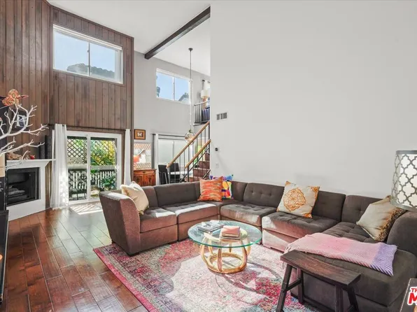 12938 Valleyheart Dr APT 11, Studio City, CA 91604