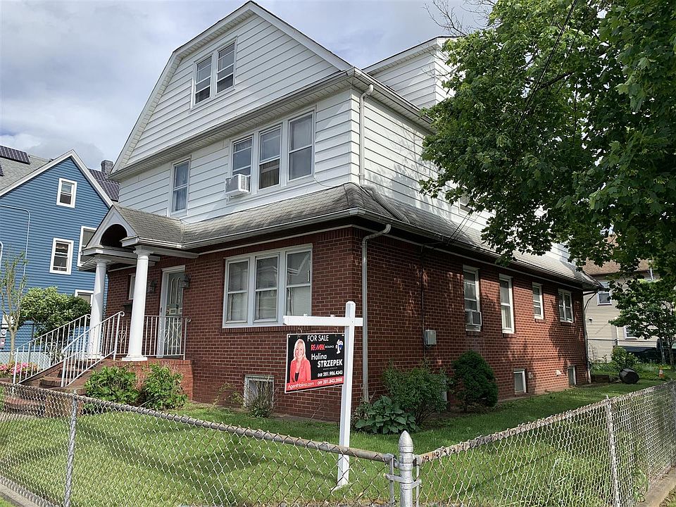 2nd image of 58 Mercer St