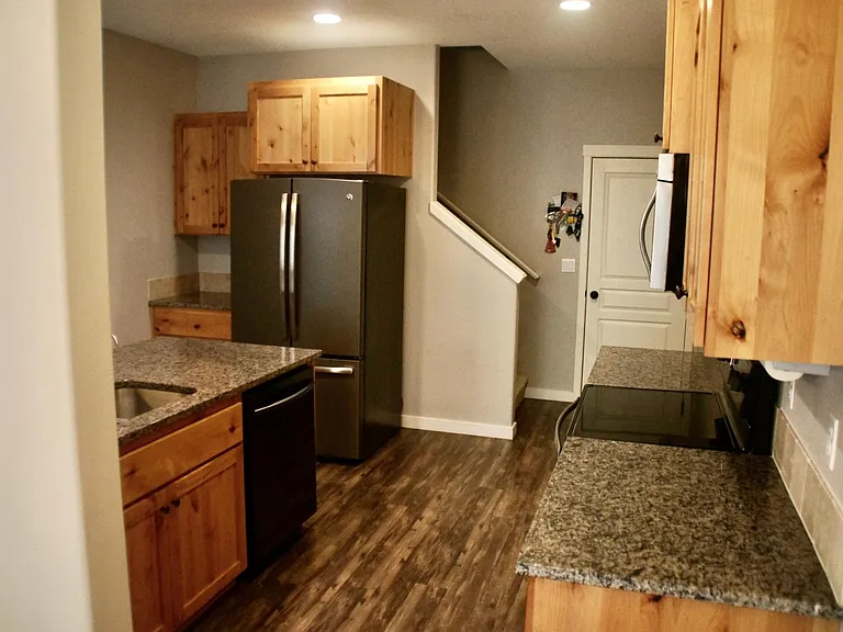 60 N 41st Pl — Photo 11