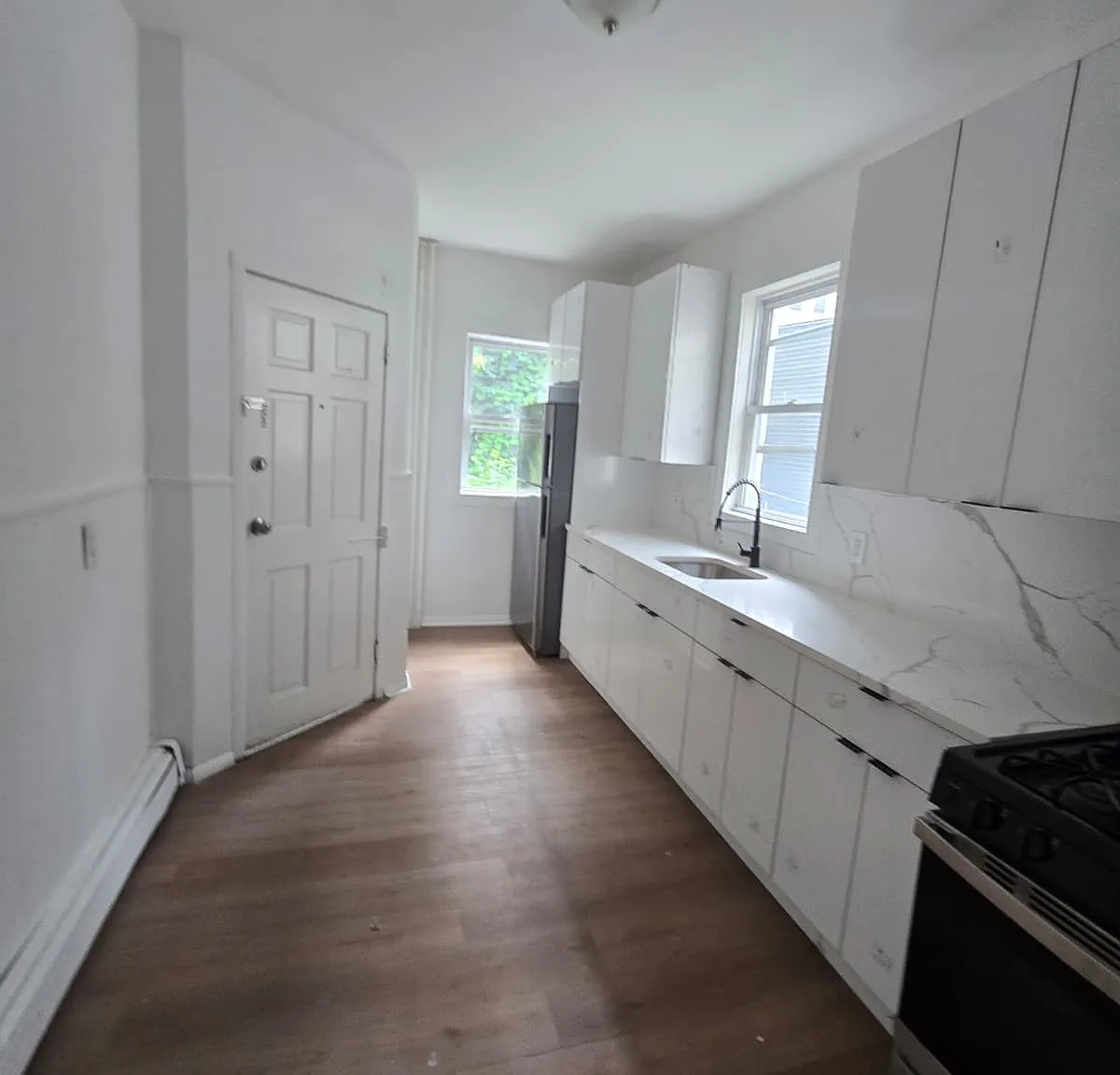 3 bed, $2,600 — Photo 3