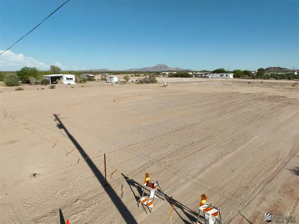 29385 E Aaron St, Wellton, AZ 85356