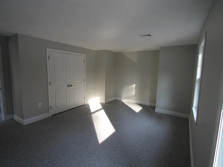 72 Hill Rd #A — Photo 5