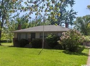 6110 Burns Rd, North Olmsted, OH 44070