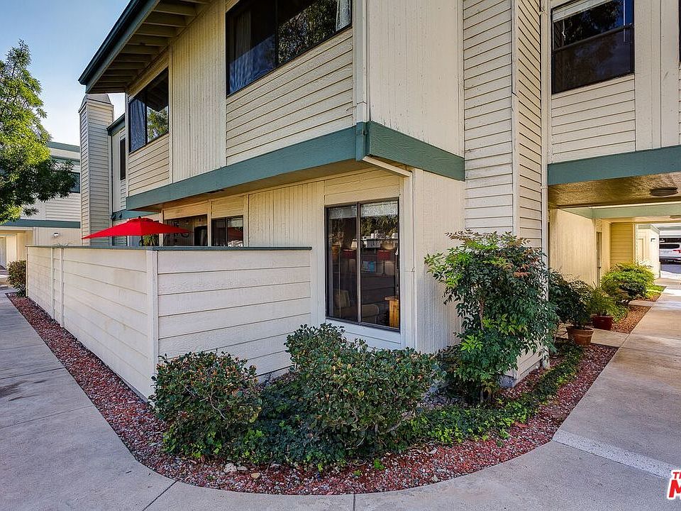 1st image of 10514 Sunland Blvd Unit 1