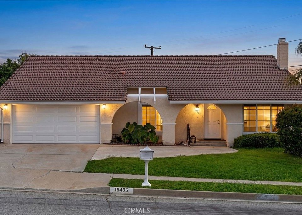1st image of 16495 Canelones Dr