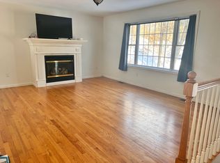 42 Tavern Rd, Groton, MA 01450