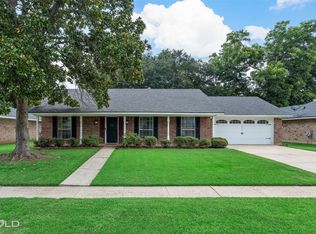 521 Rock Hollow Dr, Shreveport, LA 71115