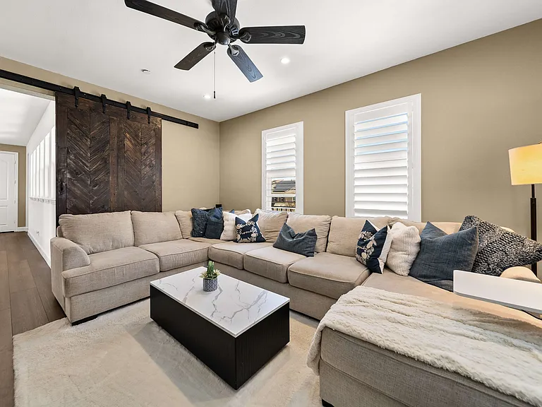 972 Tucana Dr — Photo 44