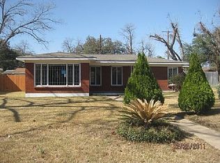 103 Ewing Pl, San Antonio, TX 78201