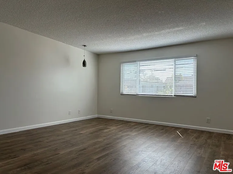 36 Brooks Ave #D — Photo 21