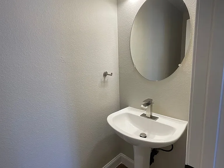 8720 Majestic Pine Ave — Photo 6