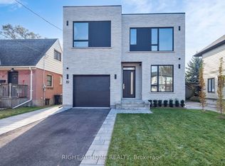 19 Putney Rd, Toronto, ON M8W2K6