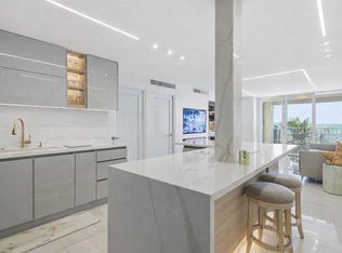 3409 Avenue Isla Verde #404, Carolina, PR 00979