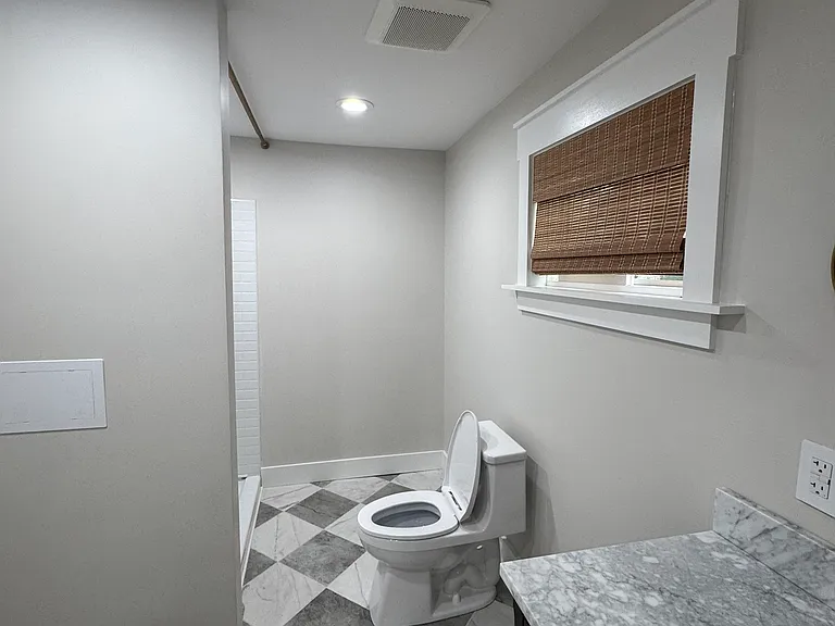 Pleasant Ave — Photo 13