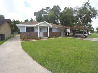 5855 Picadilly Ln, Beaumont, TX 77708