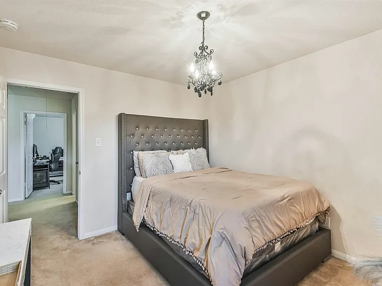 13510 Dahlia Green Way — Photo 17