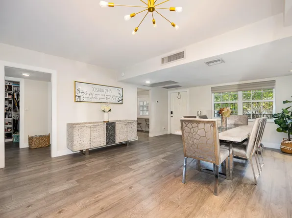 4009 N Cypress Drive #204, Pompano Beach, FL 33069
