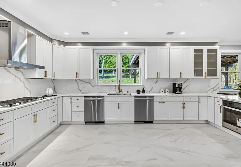 1395A Washington Valley Rd — Photo 8