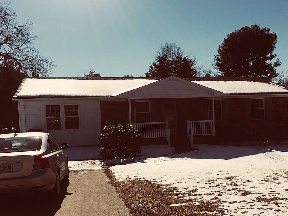 1st image of 1417 W Mountain St
