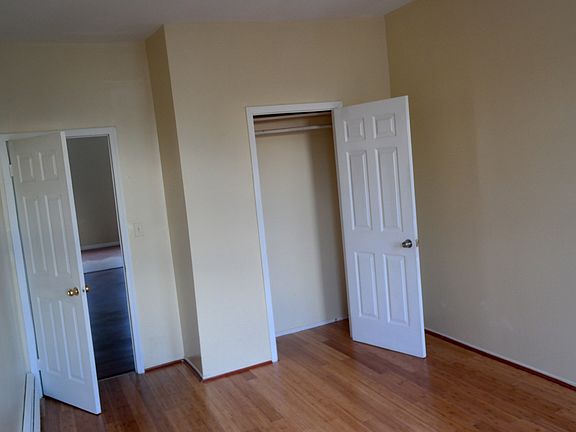 5th image of 1078 Rogers Ave #4