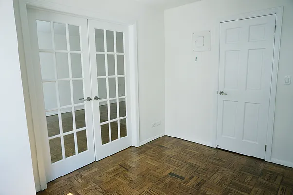 Rented by Goldfarb Properties | media 8