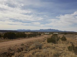 82 Entrada Tranquilas, Lamy, NM 87540