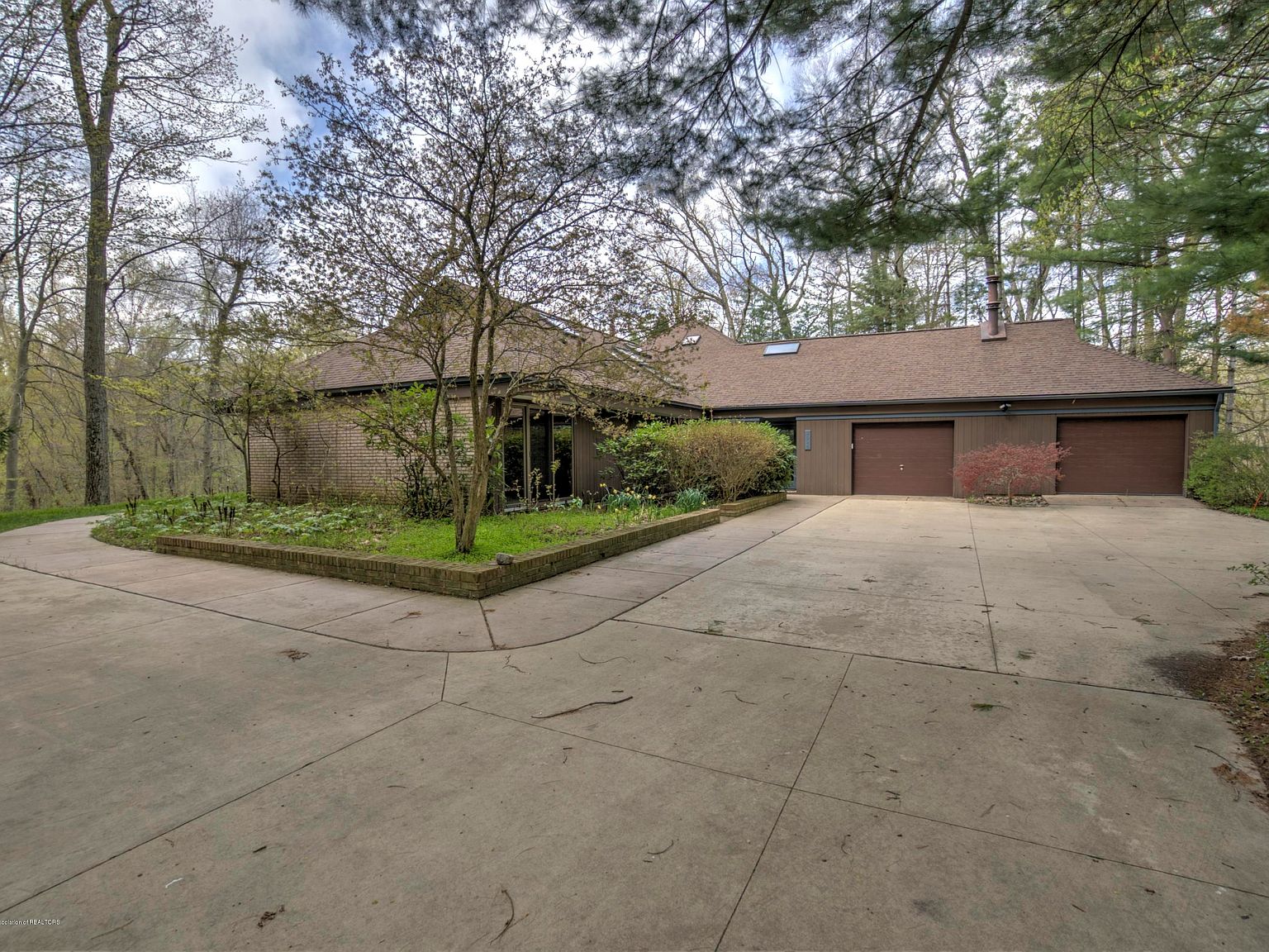 4045 Van Atta Rd, Okemos, MI 48864 Zillow