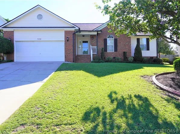 5336 Miranda Dr, Hope Mills, NC 28348