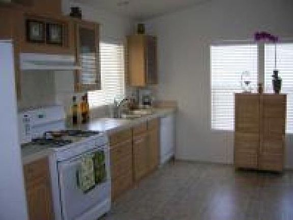 3rd image of 13115 Bonita Vista St