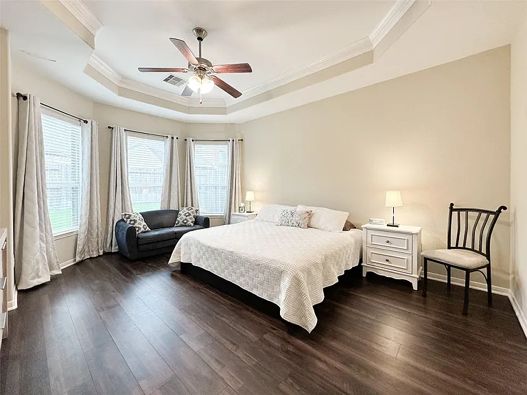 6118 Coastal Grove Ln — Photo 16