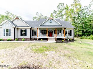 310 Willow Oak Ct, Cameron, NC 28326