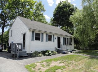 50 Vine St, Brockton, MA 02301
