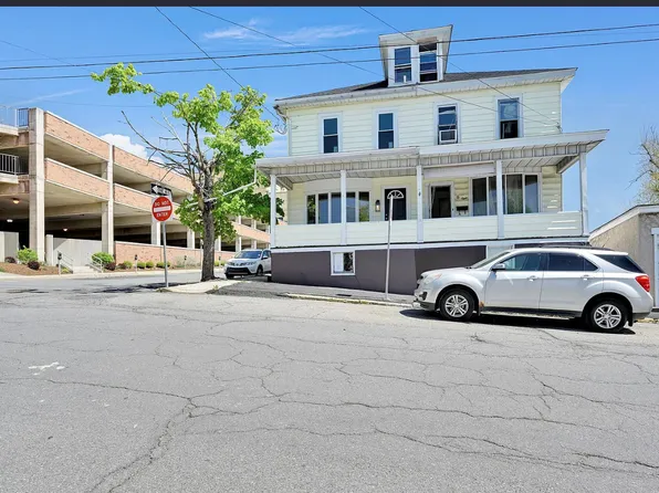 8 N Wolfe St, Pottsville, PA 17901
