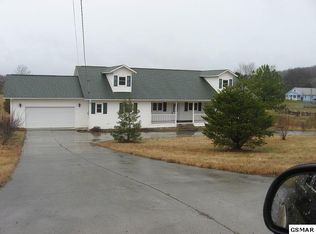 221 Spring Valley Dr, Parrottsville, TN 37843