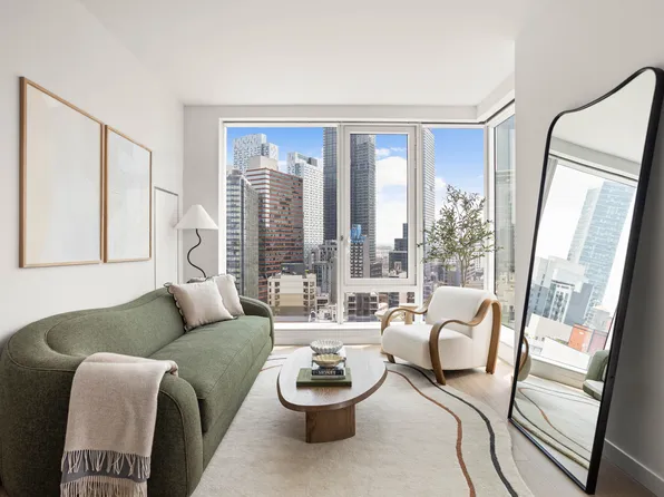 23-10 42nd Road image 3 of 24