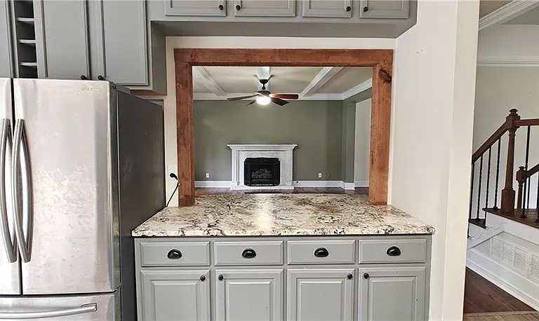7070 Derby Ct — Photo 2