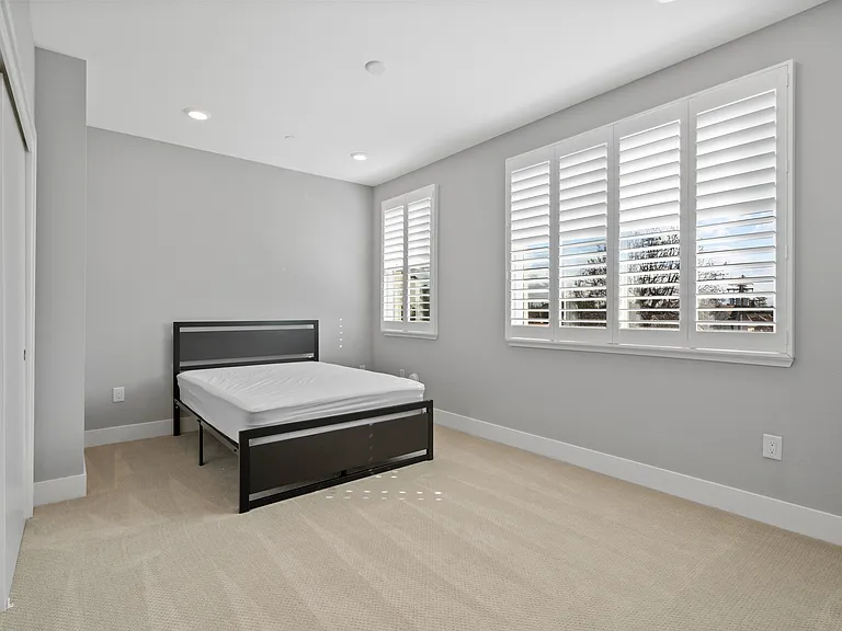 1048 Monroe St #321 — Photo 7