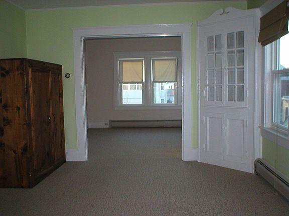 Berber carpeting adds warmth