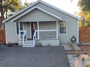 1209 Fayette St, Bastrop, TX 78602