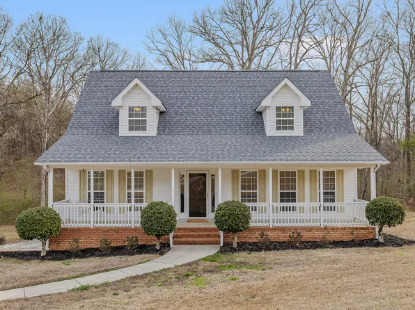 2148 N Fork Dr, Soddy Daisy, TN 37379