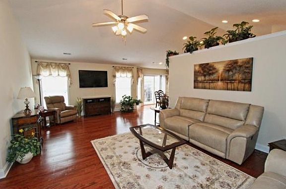 2nd image of 51 Boone Hill Ct