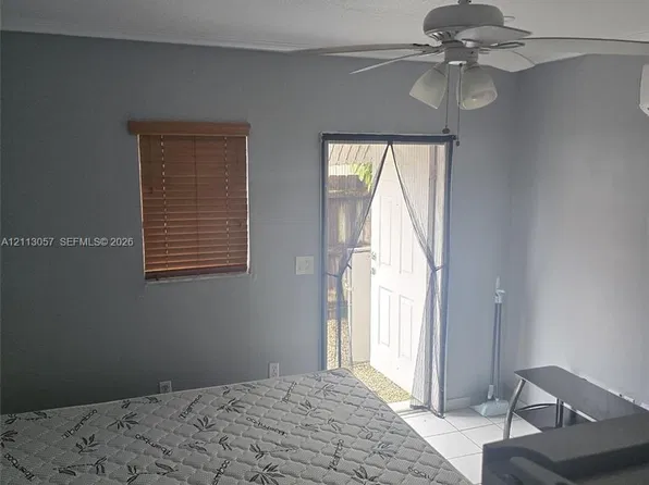 11822 SW 202nd St #1, Miami, FL 33177