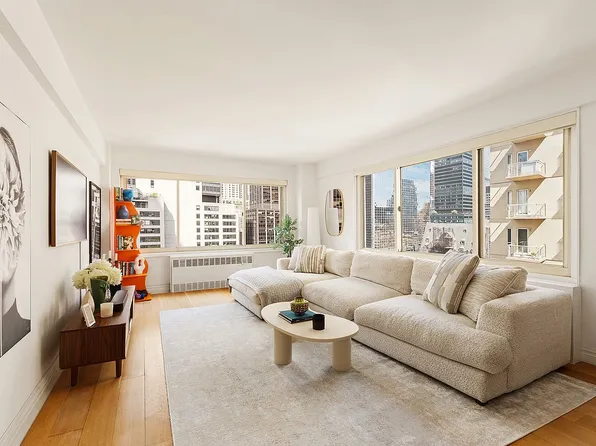 249 E 48th St APT 16E, New York, NY 10017