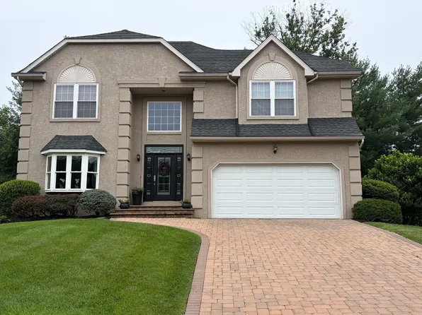 326 Newton Ct, Oaklyn, NJ 08107