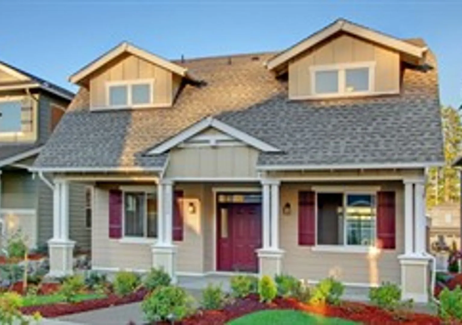 Light and Bright 3 bedroom, 2.5 bathroom on a corner lot in Tehaleh — Photo 1